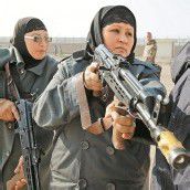 Militärischer Drill für afghanische Polizistinnen