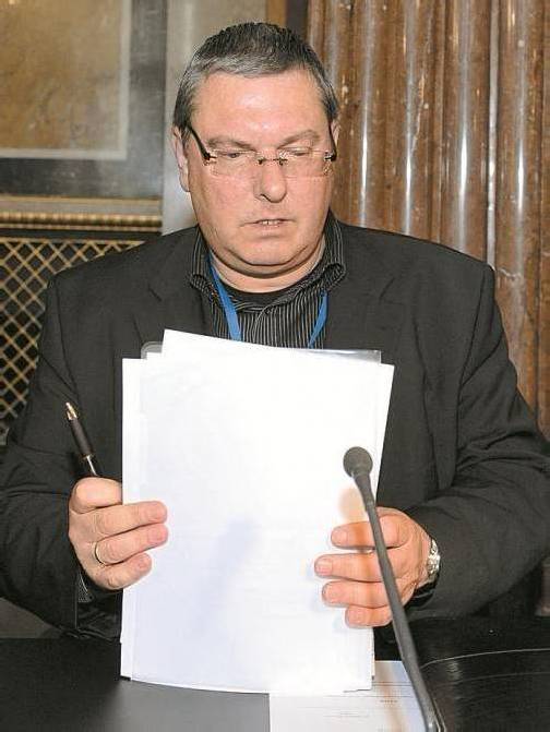 Arno Eccher vor dem Korruptions-U-Ausschuss. Foto: APA