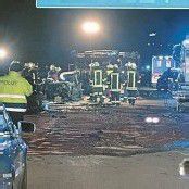 Sattelzug wendet auf Autobahn – Zwei Tote