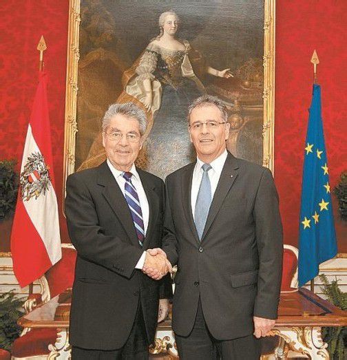 Bundespräsident Fischer (l.) mit Edgar Mayer. Foto: lechner/hbf