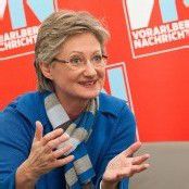Unterrichtsministerin steht Rede und Antwort