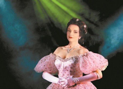 Das glanzvolle höfische Leben der österreichischen Kaiserin ist am
9. Februar live im Festspielhaus Bregenz zu erleben. Foto: ASA