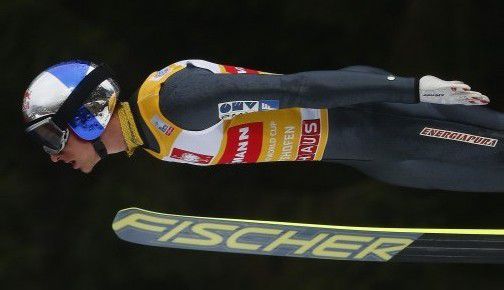Der Tiroler Gregor Schlierenzauer könnte bereits heute in Wisla den Rekord (46 Weltcupsiege) des Finnen Matti Nykänen einstellen. Foto: reuters