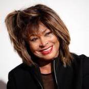 Tina Turner will Schweizer Pass