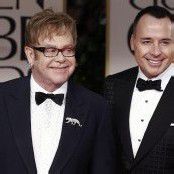 Elton John bestätigt Geburt