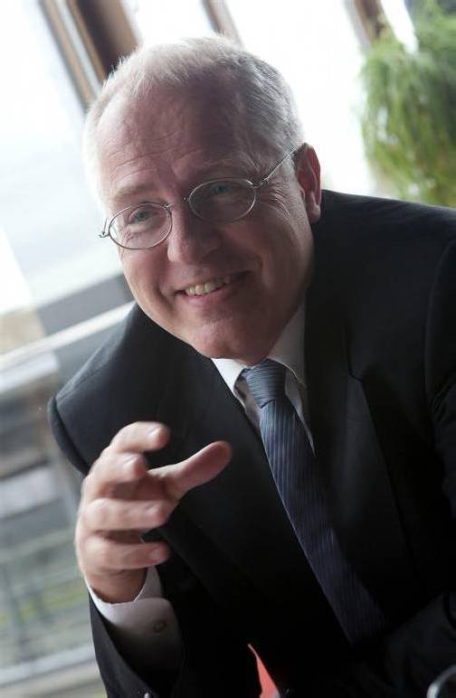 Hans-Peter Martin (55) fand ein „neues Sündenregister“ der EU: „Der Bericht zeigt ein völlig aus den Fugen geratenes Konstrukt.“ Foto: Hartinger