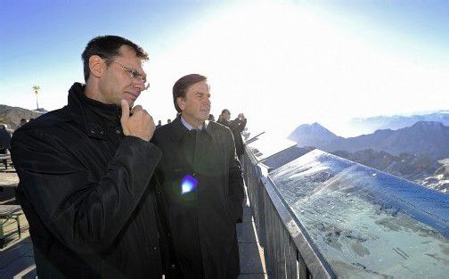 LH Wallner mit seinem steirischen Amtskollegen Franz Voves (SP): „Opposition an Lösung nicht interessiert.“