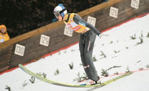 Landungen bei 133 und 137, 5 Meter – Gregor Schlierenzauer lieferte bei der Vierschanzentournee in Bischofshofen zwei erstklassige Sprünge ab. Foto: ap