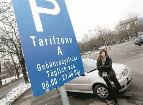Parken ist seit 1. Jänner in Bregenz, Dornbirn, Feldkirch und Bludenz teurer geworden. Foto: VN/paulitsch
