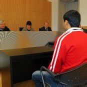 85-Jährige angebettelt und später ausgeraubt