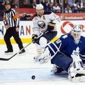 Vanek ist NHL-Topscorer