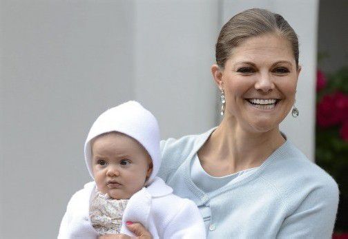Victoria freut sich schon auf die Hochzeit im Sommer.  Foto: REUTERS