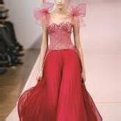 Große Roben von großen Couturiers