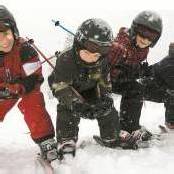 Viktorsberger Volksschüler genossen Gratis-Skitag in Laterns