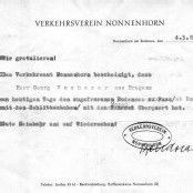 Mit Moped und Schlitten übers Eis