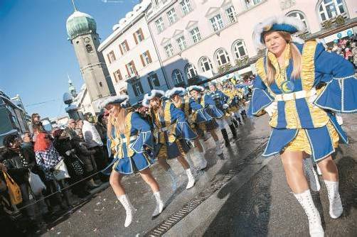 Bei strahlendem Sonnenschein herrschte in der Landeshauptstadt beste Stimmung. Fotos: b. Rhomberg