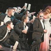 Die Premiere der Oper „La Traviata“ ist Bruno Felix gewidmet