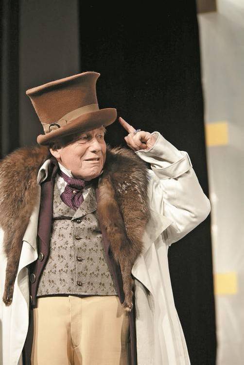 Der neue Landestheater-Intendant Alexander Kubelka holte Bruno Felix 2009 für den Spund im „Talisman“ auf die Bühne zurück. Foto: LT/Köhler