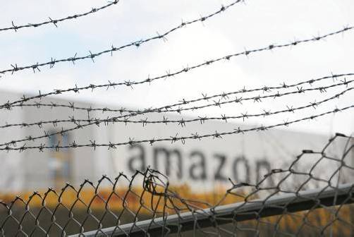 Die Bundesagentur für Arbeit hat in der Amazon-Affäre Verstöße der österreichischen Leiharbeitsfirma Trenkwalder bestätigt. Foto: dpa