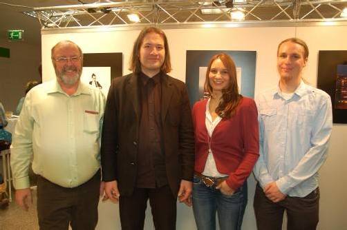 Heinrich Spöttl (l.) mit Innungsmeister Elmar Michael Elbs sowie Katharina Wallner und Johannes Bildstein. Fotos: CRO