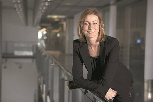 Sigrid Schulz: „Um am Arbeitsmarkt attraktiv zu sein, muss sich auch ein Unternehmen entwickeln.“ VN/Hartinger