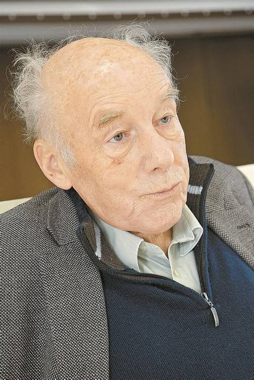 Trauer um Bruno Felix.
Foto: Landestheater