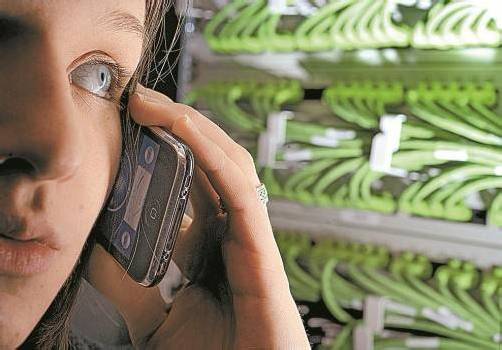 Was die Polizei darf, wollten die Heeresnachrichtendienste auch: auf gespeicherte Telefon- und Internetdaten zugreifen. Foto: APA