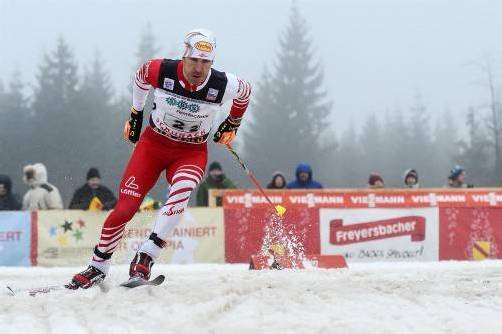 Was für ein Wochenende für Christoph Bieler: Der nordische Kombinierer siegte bei der WM-Generalprobe in Almaty (Kasachstan). Foto: Gepa