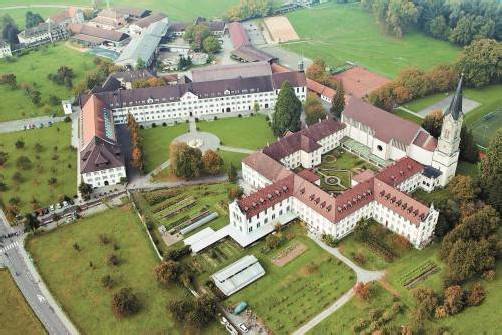 Welchen Orden beherbergt das Kloster Mehrerau? Die Zisterzienser.