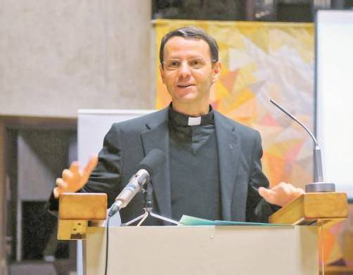 Christian Marte SJ: „Bis zu 17 Jahre Ausbildung.“