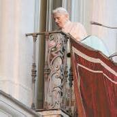 Wen kümmert der Papst?