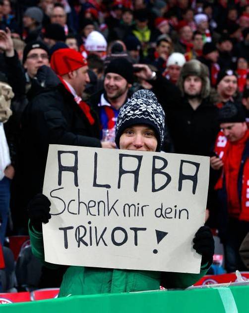 Ein junger Bayern-Fan, der für David Alaba schwärmt. Foto: Gepa