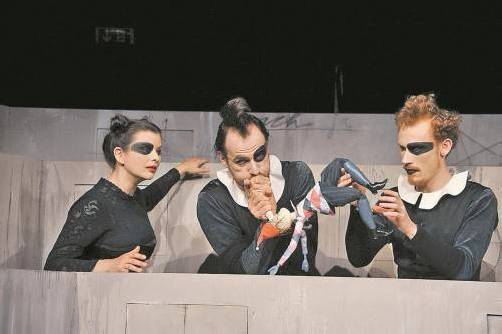 Für VN-Abonnenten gibt es ermäßigte Karten für „Doktor Faustus reorganisiert“ am 5. Mai im Löwensaal in Hohenems. Foto: jesko döring