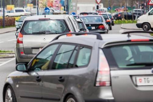 Stagnation auf hohem Niveau: Am meisten Verkehr gibt es auf der Lustenauer Straße beim Messepark in Dornbirn. ⇒VN/Hartinger