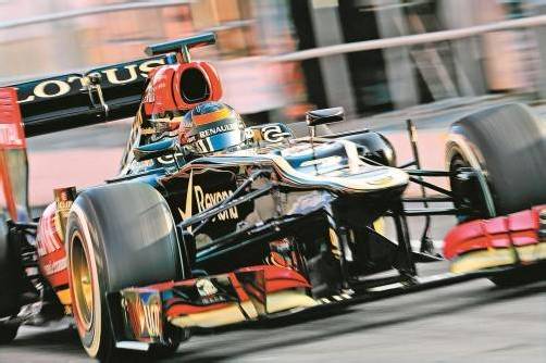Kimi Räikkönen im Lotus steht bei Red-Bull-Chef Dietrich Mateschitz hoch im Kurs. Foto: gepa