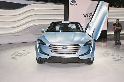 Konzeptfahrzeug VIZIV. Boxer-Diesel-Motor und E-Motoren.