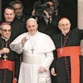 Franziskus geht sein Pontifikat behutsam an