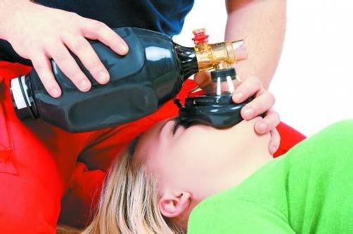Bei einem plötzlichen Herzstillstand zählt buchstäblich jede Sekunde. Nun wird an therapeutischen Verbesserungen gearbeitet. Foto: fotolia