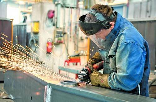 Das erwartete Anziehen der Konjunktur wird auch am Arbeitsmarkt im zweiten Halbjahr für Entspannung sorgen, glauben Experten. Rhomberg