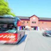 Ankünfte und Abfahrten am Bahnhof Dornbirn in Echtzeit
