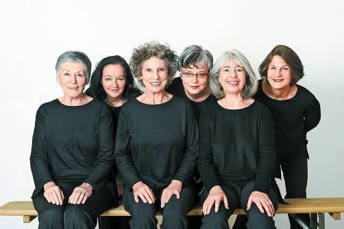 Die Kirchenfrauen, das sind Annemarie Spirk, Anna Hämmerle, Eva Fitz, Gisela Meier, Elisabeth Hämmerle und Maria Schimpfössl. Foto: Fitz