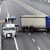 Filmreifer Überfall auf zwei Geldtransporter