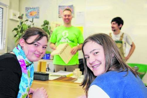 Die Schüler durften beim Berufsorientierungstag selbst Hand anlegen. Foto: Meznar-Media.com