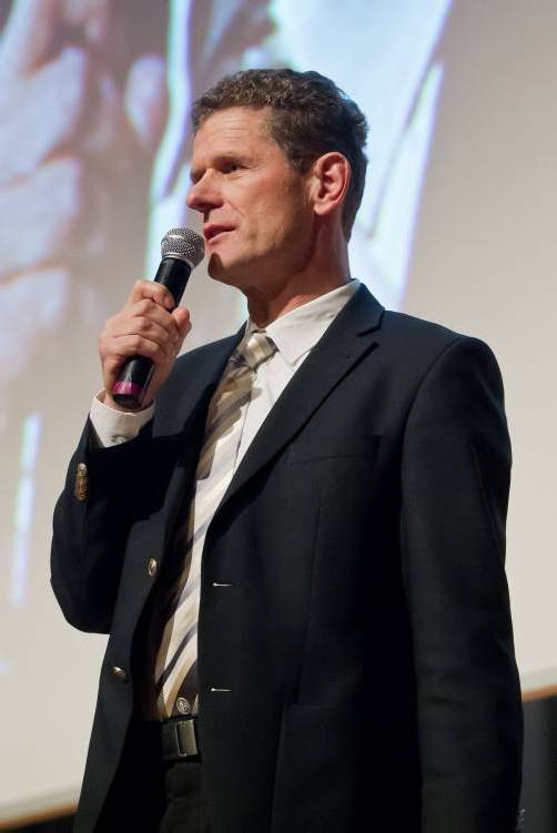 Dr. Horst Lumper macht in der FIFA den nächsten Schritt. Steurer