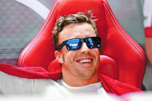 Fernando Alonso flog Economy nach Hause. Foto: apA
