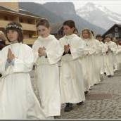 „Weiß“ wie frühchristliche Taufgewänder