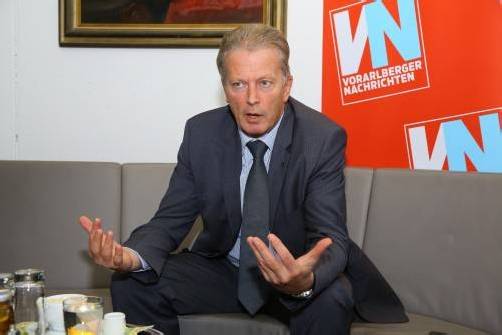 Minister Mitterlehner sieht Österreich auf gutem Weg. Foto: VN/HB