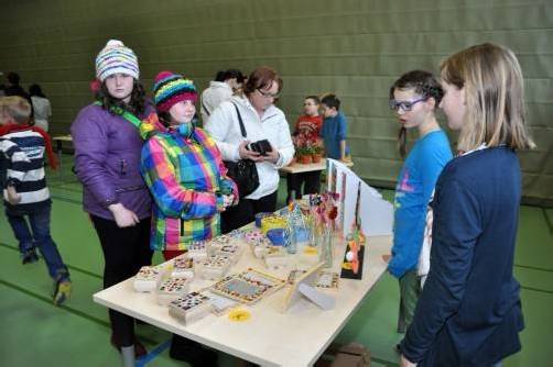 Mit ihren Projekten unterstützen die Schüler die „Escuela de parvulos bilingue“ in Chajabal. Foto: lcf