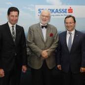 Volles Haus bei Vortrag von Busek