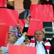 Der FC Bayern steht „loyal“ zu Hoeneß